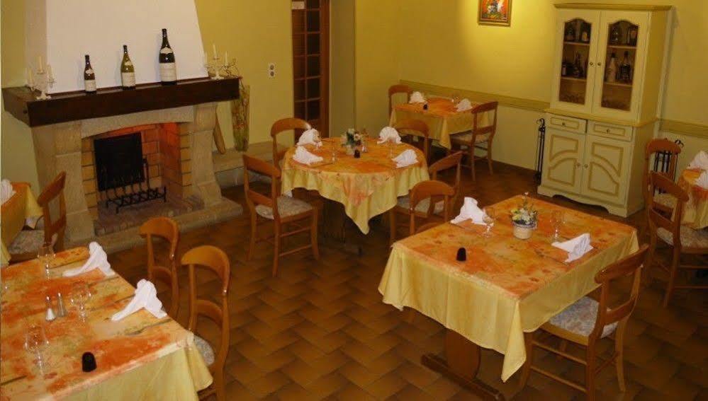 Logis Hotel Des Voyageurs Restaurant La Bonne Tabl'Hay Ливрон-сюр-Дром Экстерьер фото